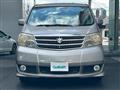 2005 Toyota Alphard