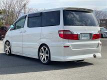 2003 Toyota Alphard