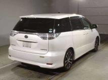 2013 Toyota Estima