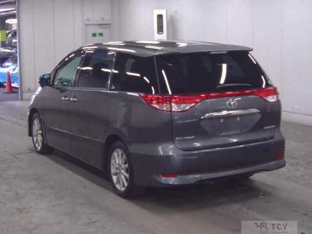 2011 Toyota Estima