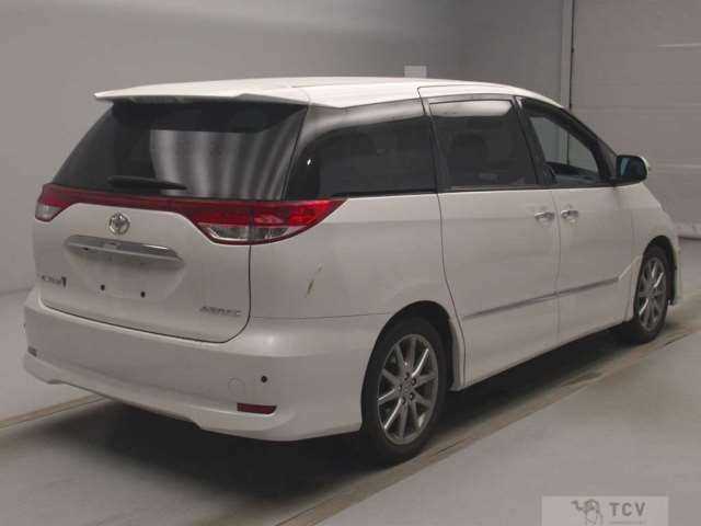 2010 Toyota Estima