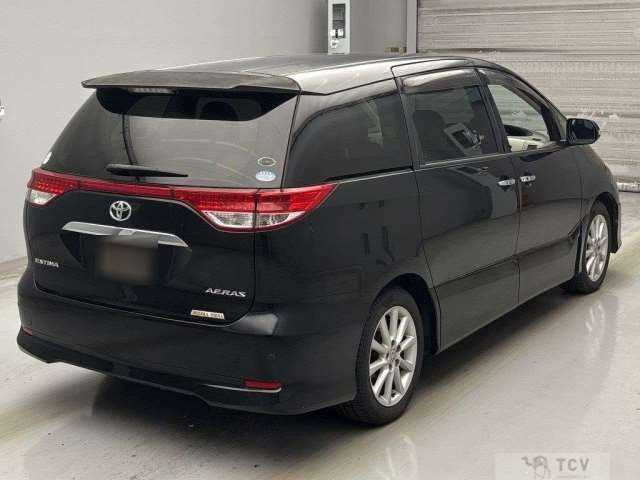 2010 Toyota Estima