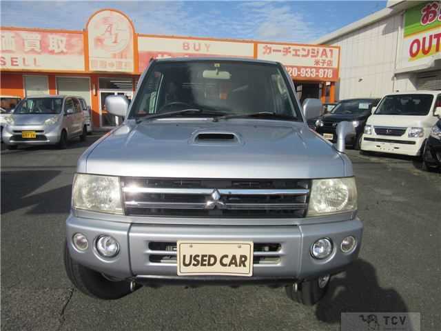 2006 Mitsubishi Pajero Mini