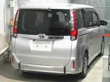 2017 Toyota Noah