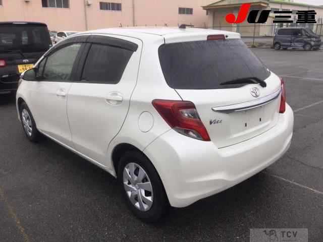 2015 Toyota Vitz
