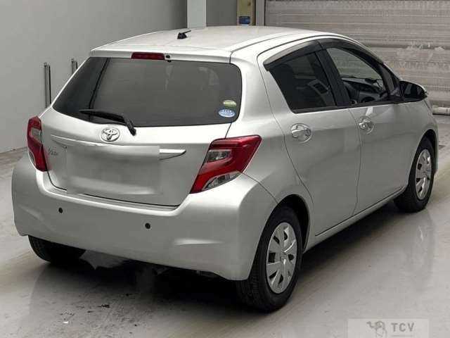 2016 Toyota Vitz