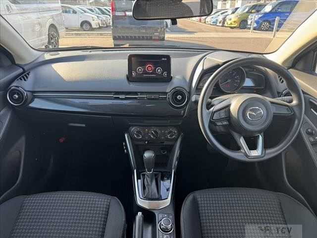 2016 Mazda Demio