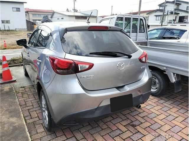 2015 Mazda Demio