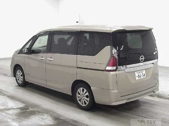 2016 Nissan Serena