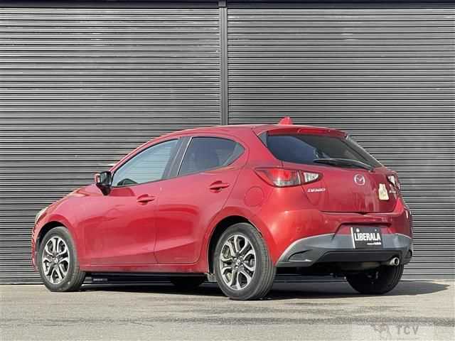 2015 Mazda Demio