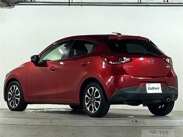 2015 Mazda Demio