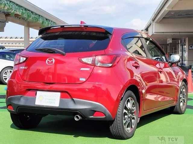 2015 Mazda Demio