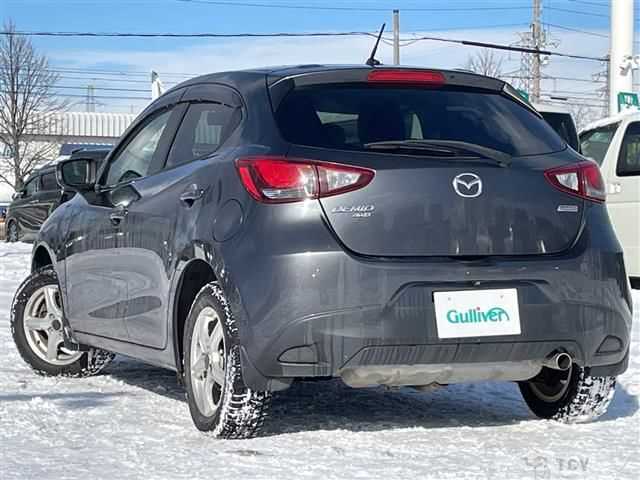 2015 Mazda Demio
