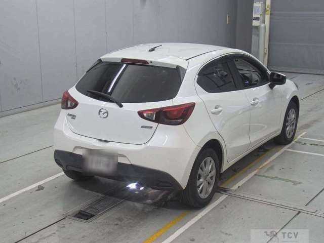 2015 Mazda Demio
