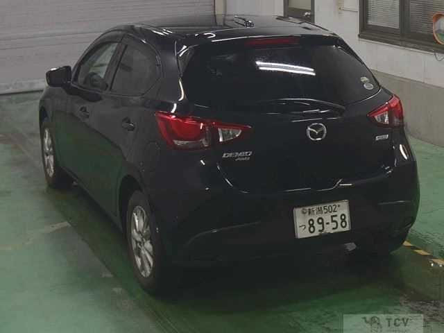 2015 Mazda Demio