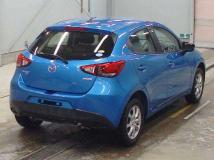 2015 Mazda Demio