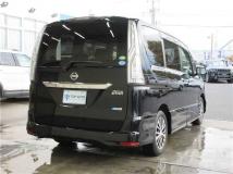 2015 Nissan Serena