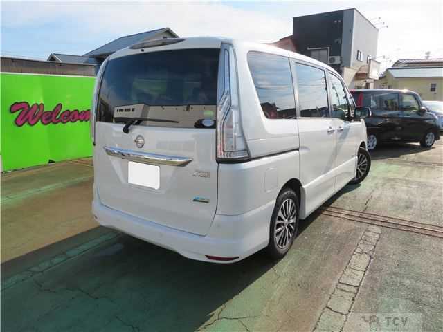 2015 Nissan Serena