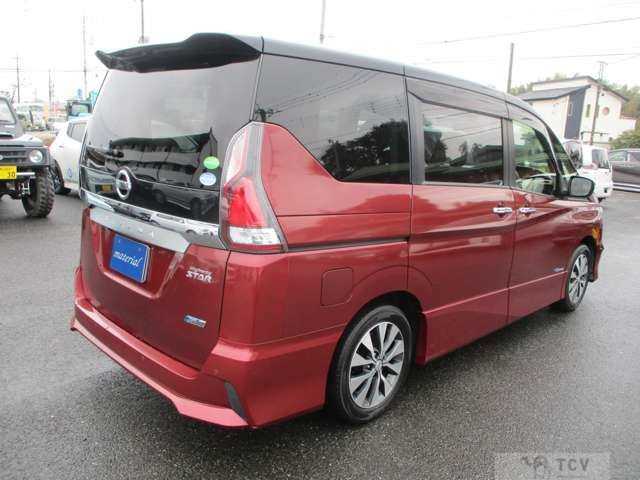 2017 Nissan Serena