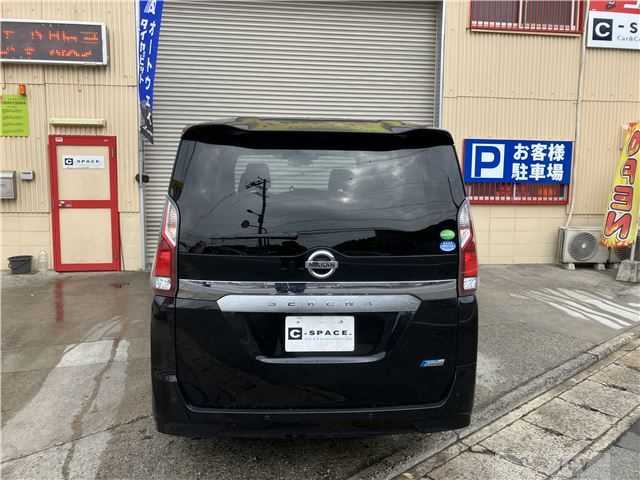2017 Nissan Serena