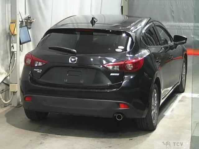 2015 Mazda Axela Sport