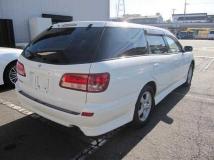 2000 Nissan Avenir