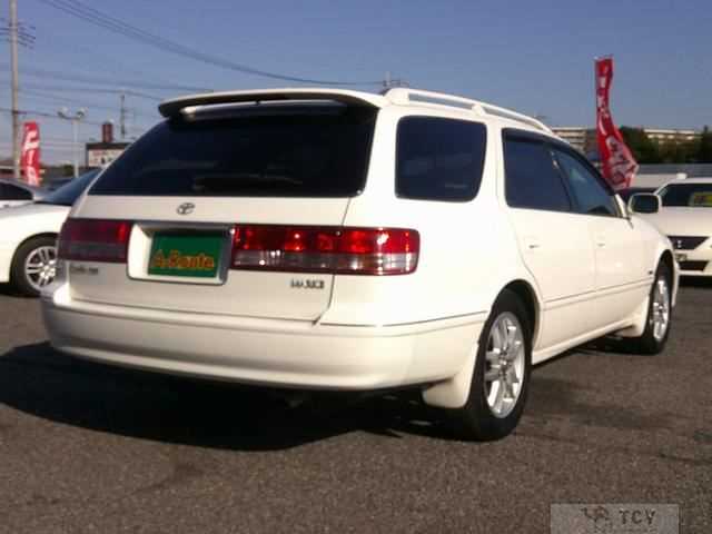 1999 Toyota Mark II Qualis