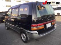 1995 Nissan Serena