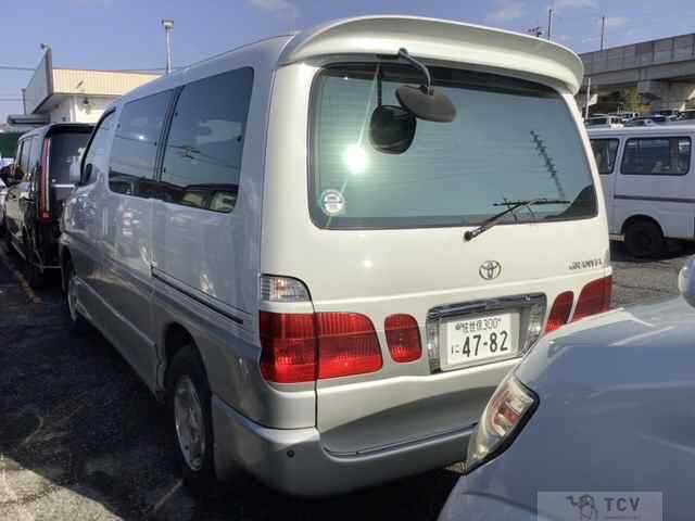 1999 Toyota Granvia