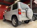 2000 Mitsubishi Pajero Mini