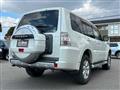 2010 Mitsubishi Pajero