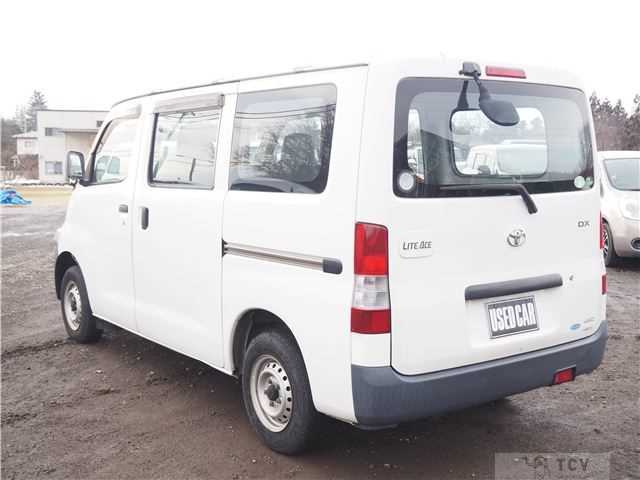 2013 Toyota Liteace Van