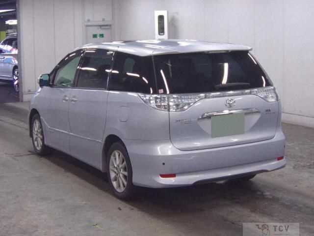 2011 Toyota Estima Hybrid