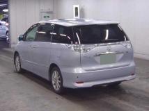 2011 Toyota Estima Hybrid
