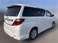 2011 Toyota Alphard