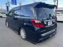 2011 Toyota Alphard