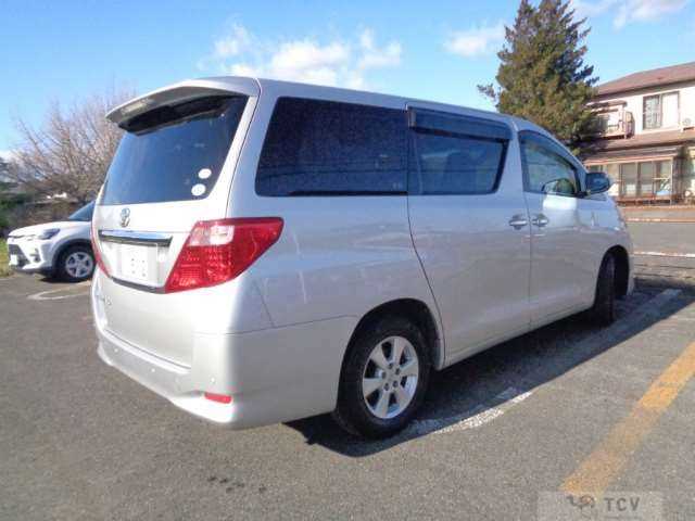 2010 Toyota Alphard