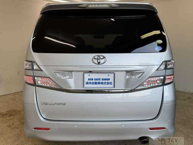 2010 Toyota Vellfire