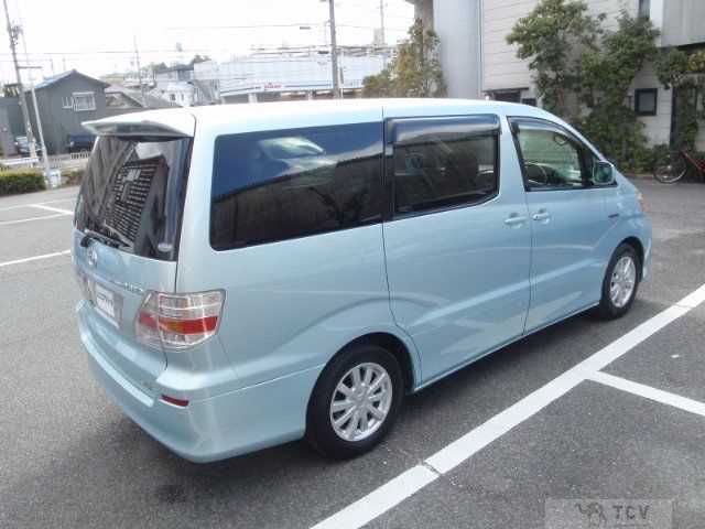 2003 Toyota Alphard