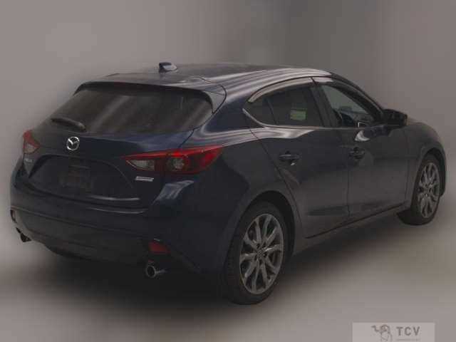 2014 Mazda Axela Sport