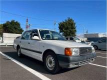 2013 Toyota Crown Comfort