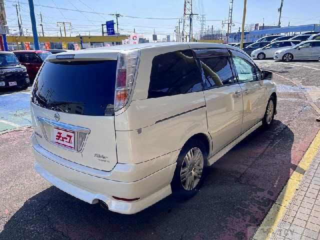 2005 Nissan Presage