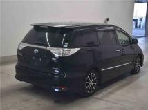 2014 Toyota Estima Hybrid