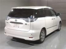 2010 Toyota Estima Hybrid