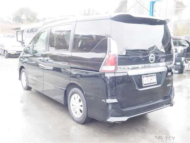 2016 Nissan Serena
