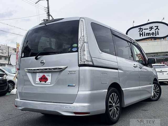2014 Nissan Serena