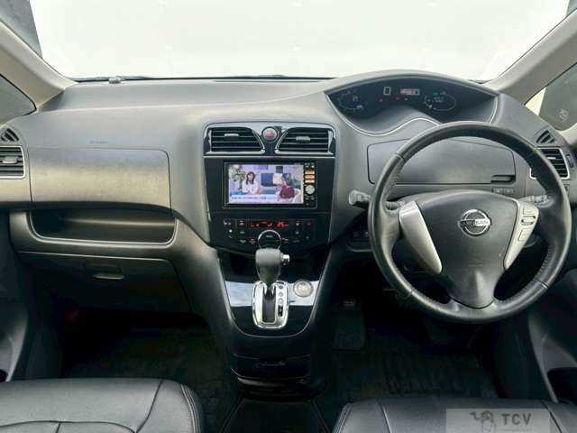 2013 Nissan Serena