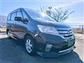 2013 Nissan Serena