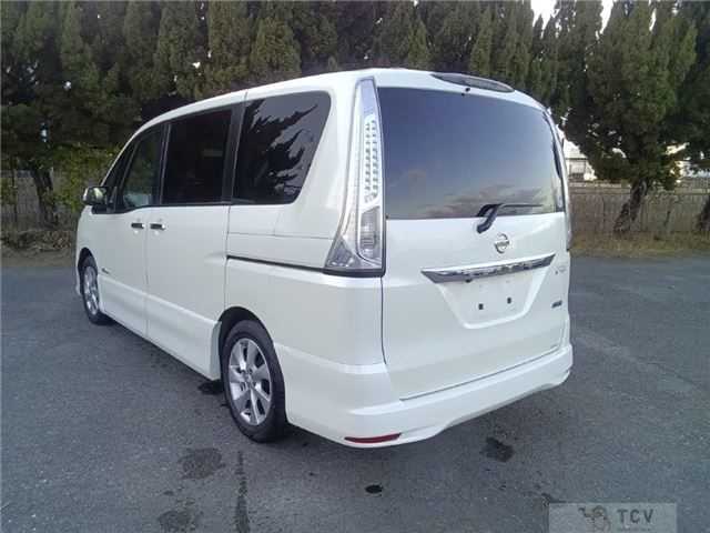 2012 Nissan Serena