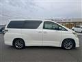 2011 Toyota Vellfire